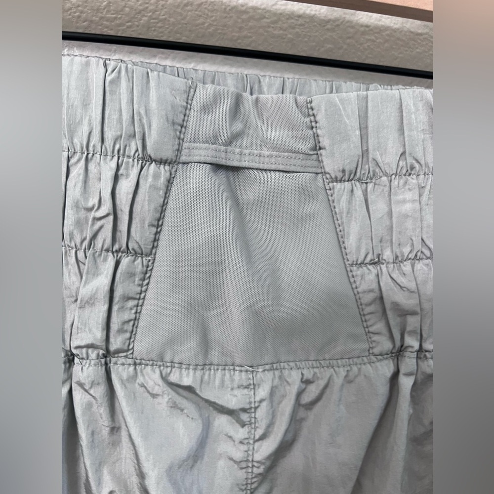 FREE PEOPLE FP Movement The Way Home Womens Shorts Size Medium - Picture 7 of 11